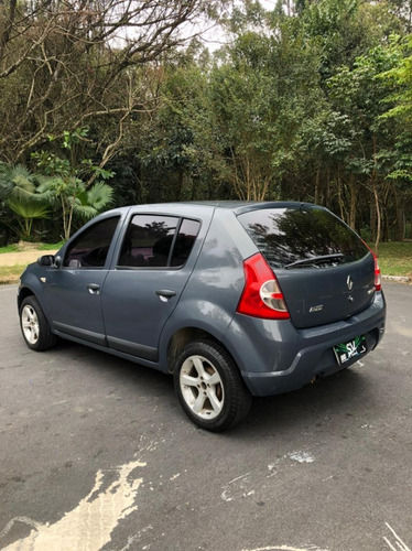 Imagem 8 de 12 de Renault Sandero 1.6
