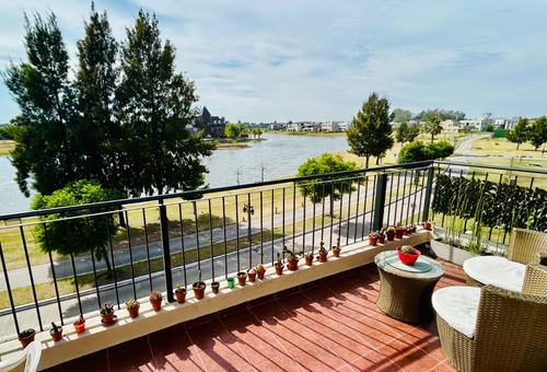 Venta Departamento Tipo Duplex Frente A Laguna - Principado San Vicente (dño Directo)