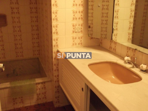 Imagen 13 de 15 de Alquiler Apartamento Playa Mansa