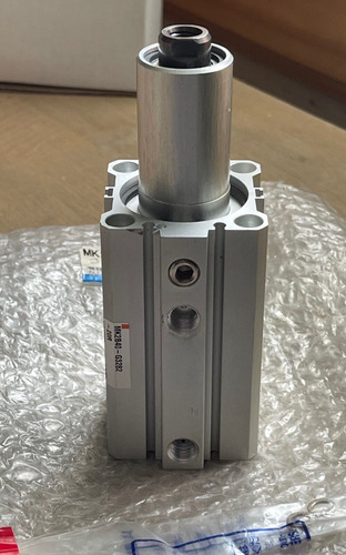 Smc Mk2b40-g3282-20r Pneumatic Cylinder New In Pkg Ssm