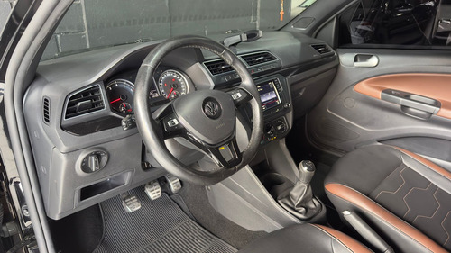 Volkswagen Saveiro 1.6 16v Cross Cab. Dupla Total Flex 2p