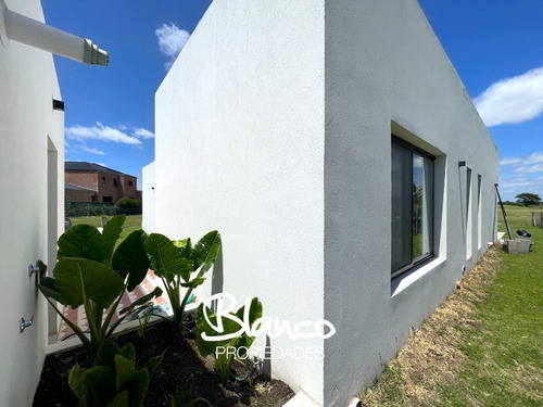 Casa En Venta En San Sebastian, Escobar, G.b.a. Zona Norte