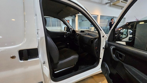 Peugeot Partner 1.6 Hdi Furgon Confort 92