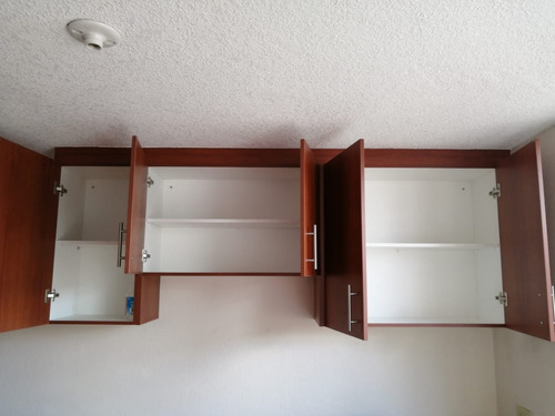 Imagen 8 de 13 de Casa 3 Pisos En Conjunto