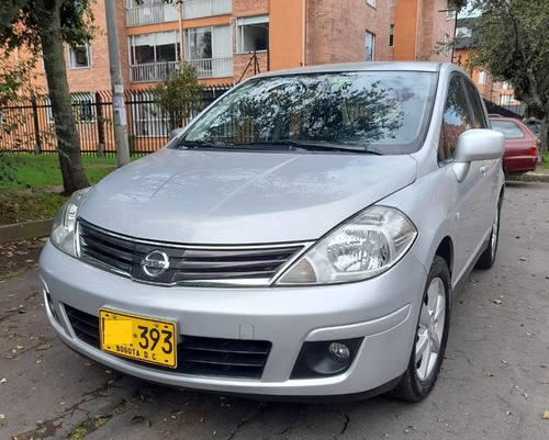 Nissan Tiida Emotion 1.8