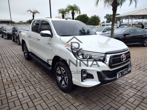 Imagem 4 de 15 de Toyota Hilux 2.8 Srx 4x4 Cd 16v Diesel 4p Automático