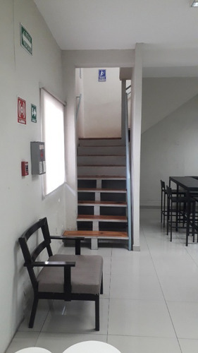 Imagen 25 de 27 de Oficinas Amuebladas En Industrias