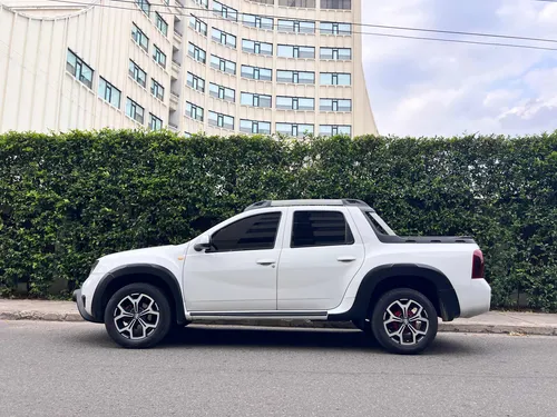 Renault Duster Oroch 2.0 Dynamique At