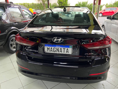 Imagem 3 de 10 de Hyundai Elantra 2.0 16v Flex Special Edition 4p Automático