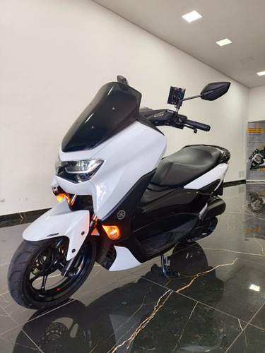 Moto Scooter Automática Yamaha N-max 160 Abs 2022 Único Dono