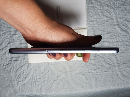 Celular Samsung Galaxy A8 Plus