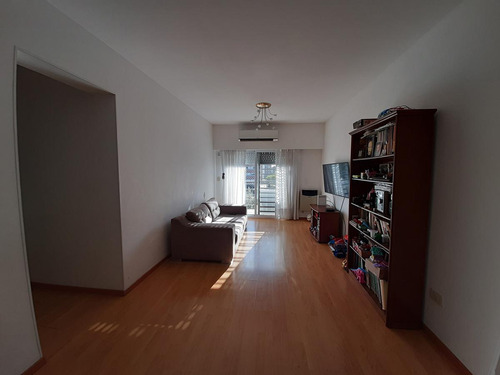 Excelente Departamento 3 Ambientes Con Cochera En Morón Sur