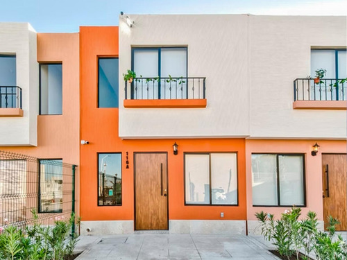 Casa En Venta Punta Mixe, León, Gto Modelo Malli