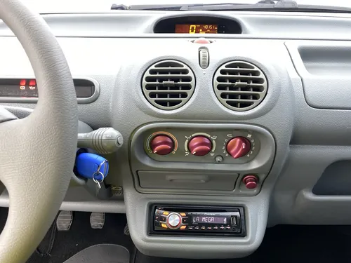 Renault Twingo Dynamique Plus 16v