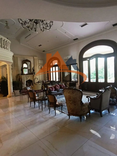 Venta Casa De Cuatro Dormitorios En Club De Campo San Diego