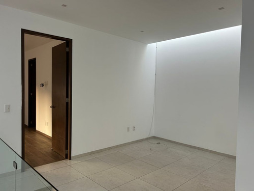 Residencia En La Cima De Zapopan 3 Rec Un Estudio 3 Baños Completos
