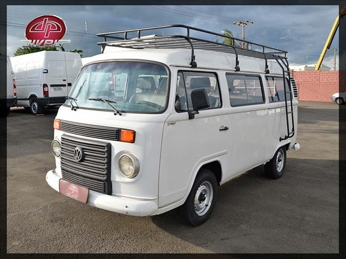 Volkswagen Kombi 1.4 9l Std