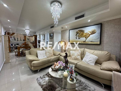 Apartamento En Venta En Urbanización Base Aragua