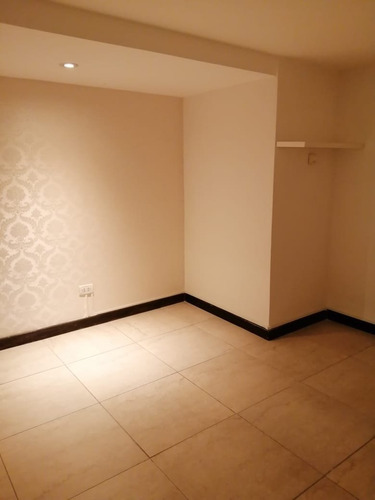 Imagen 5 de 8 de Venta| Oficina Plaza Mitre
