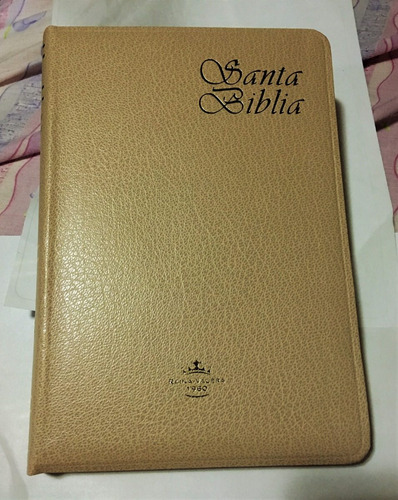 Biblia Cuerina Beige Ultrafina Rv60 Concordancia