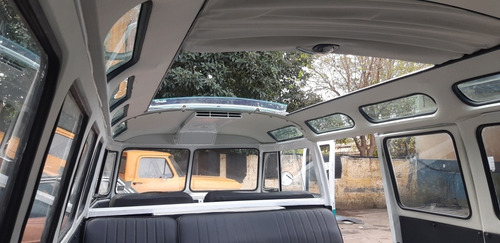 Imagem 12 de 15 de Vw Kombi Pickup Retirada Peças Corujinha Cambio Suspençao