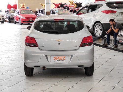 Imagem 3 de 20 de Chevrolet Onix 1.0 Mpfi Joy 8v 2019