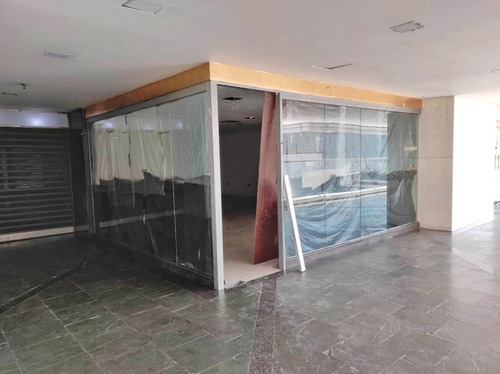 Imagen 4 de 12 de Local Comercial - Cc La Parada - Guatire