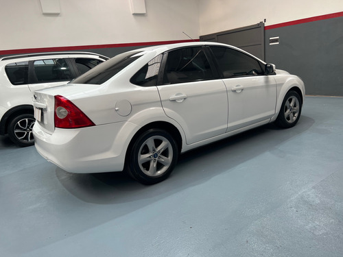 Ford Focus 2 1.6 Exe Sedan Trend Sigma