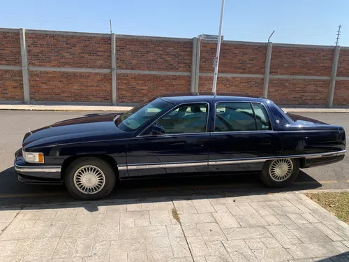 Cadillac Deville 4.6 Concours 275hp At
