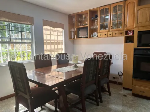 Casas En Venta Mls #25-9502