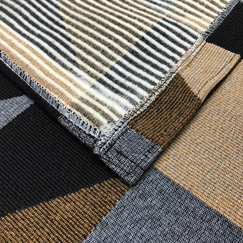 Tapete Dubai 1,32 M X 2,00 M Antiderrapante Caramelo/preto