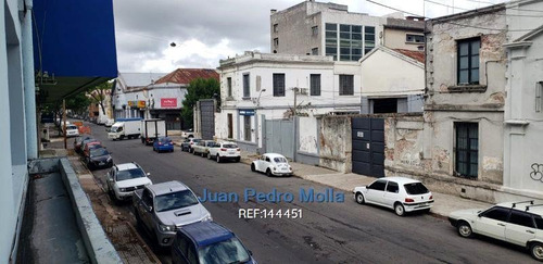 Venta Y Alquiler De Galpón En Aguada, Montevideo
