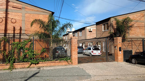 Duplex En Venta Canning 