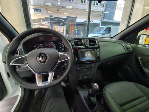 Imagen 11 de 25 de Renault Sandero #vh