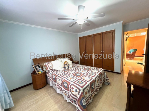 Acogedor Apartamento En Venta Colinas De La Tahona 25-23486