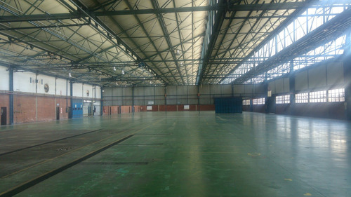 Imagen 7 de 7 de Depósito Con Local Y Oficinas En Alquiler | Fondo De La Legua 1440, Martínez | 5.520 M2