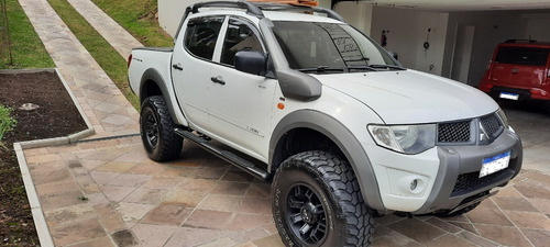 Imagem 12 de 15 de Mitsubishi Triton L200 Savana