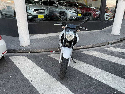 Imagem 2 de 10 de Yamaha Fazer Ys250