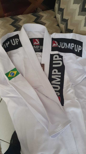 Imagem 2 de 3 de Kimono Jump Up A4
