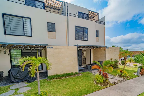 Casa En Venta En Xochitepec, Pueblo Mágico Santa Fe Life Style