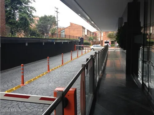 Comercial En Cedritos(bogota) Rah Co: 25-748