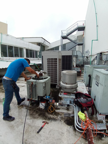 Servicio Técnico Mantenimiento E Instalación Aires Acondicio