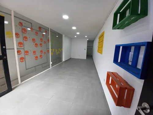 Local En Arriendo En Versalles (279059897).