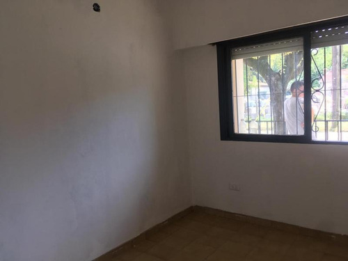 Imagen 5 de 9 de Casa - Barrio Parque Leloir