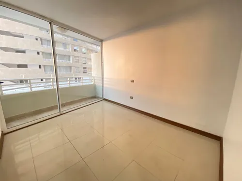 Se Arrienda Depto En Edificio Punta Cavancha.