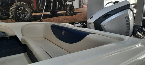 Imagen 3 de 7 de Bermuda Sport 200 Evinrude 150 G2 6 Cilindros 2019