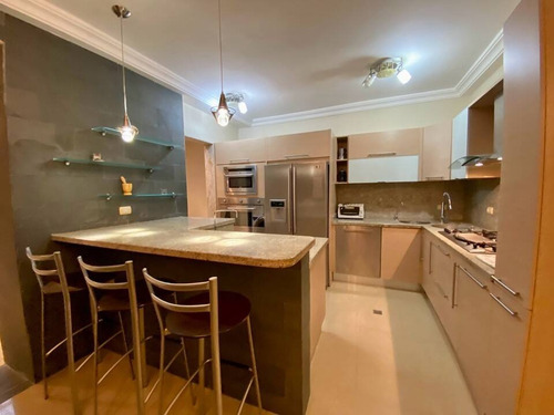 Imagen 5 de 17 de Townhouse Amoblado En Venta, Planta 100% Y Pozo A65579