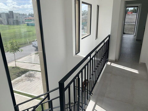 Imagen 11 de 21 de Gran Casa 5 Amb A Estrenar En Santa Ines