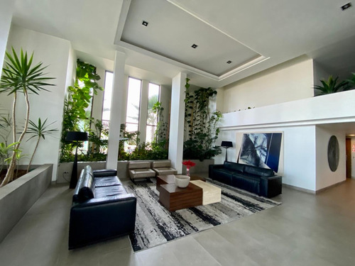 Vendo Departamento De Lujo Con Vista Increíble Primera Línea