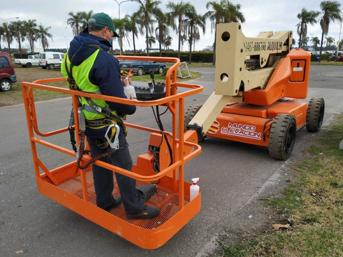 JLG Haulotte Genie